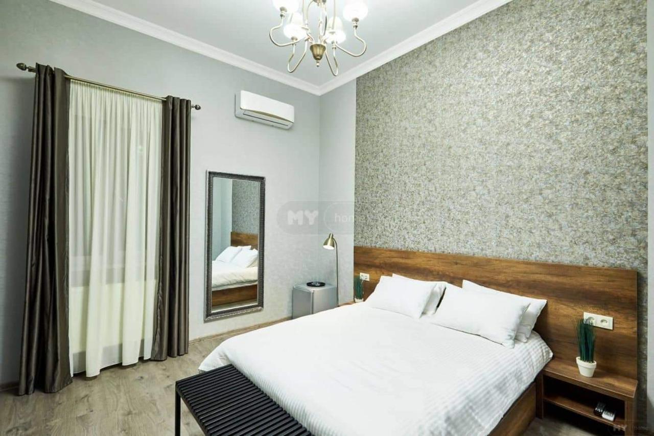 2Nd Floor Hotel Tbilisi Exterior photo